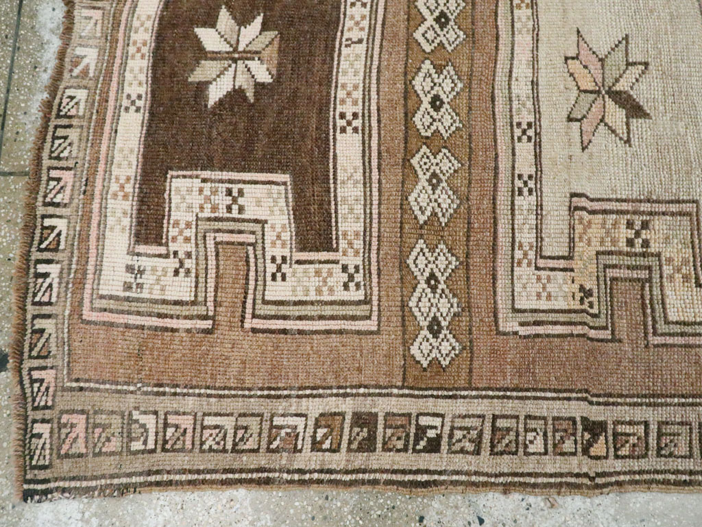 Vintage Anatolian Gallery Carpet, No.29221 - Gss