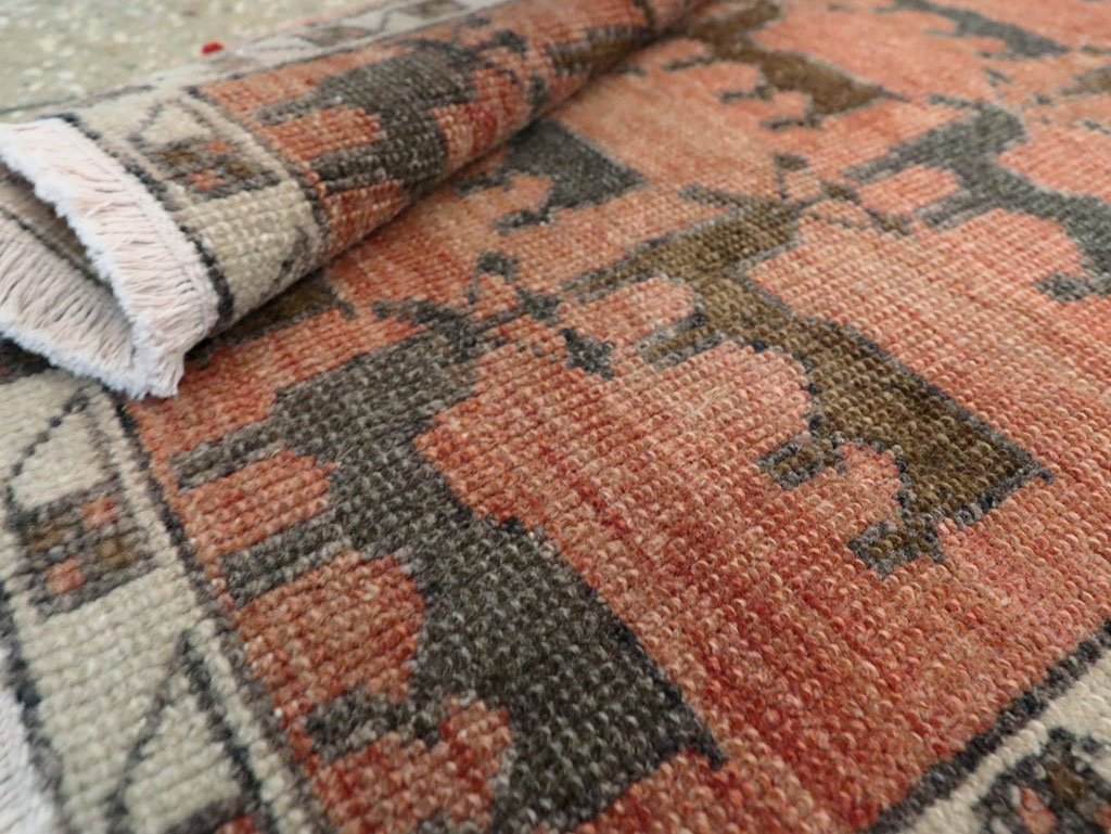 Vintage Anatolian Pictorial Rug, No.29230 - Gss