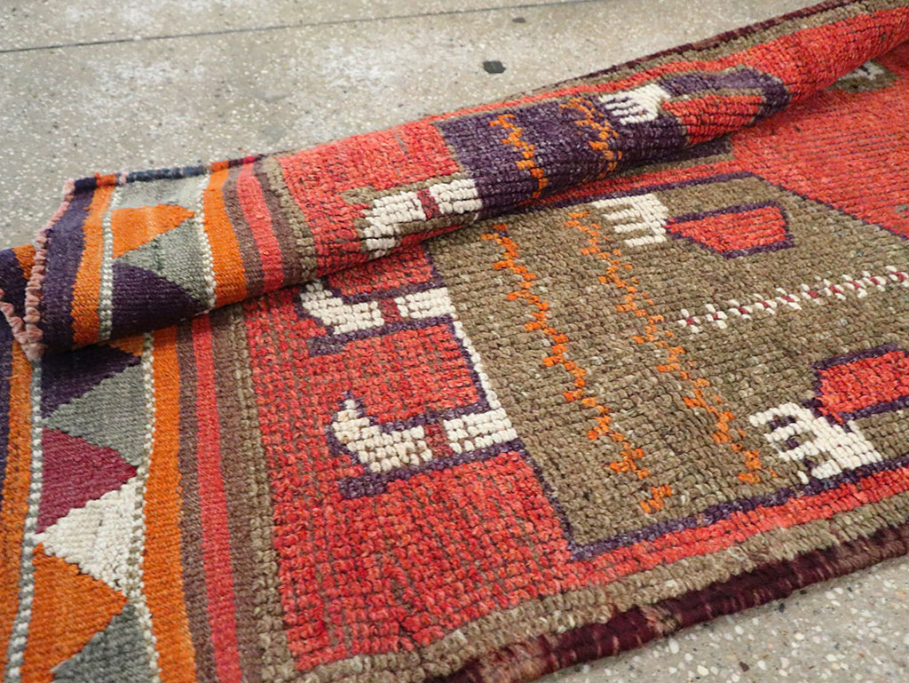 Vintage Turkish Anatolian Pictorial Runner, No.29231 - Gss