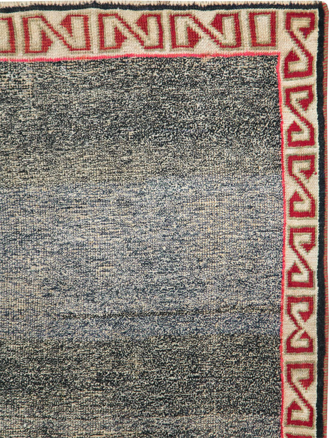 Vintage Persian Gabbeh Rug, No.29261 - Gss