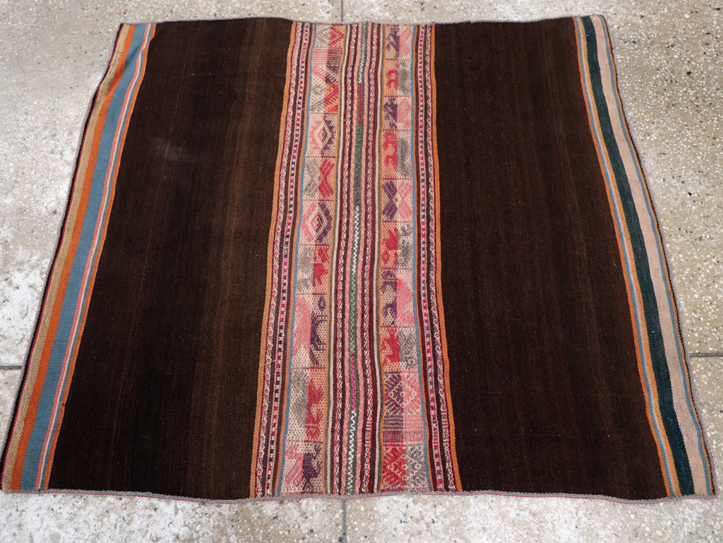Vintage Perisan Square Kilim, No.29282 - Gss