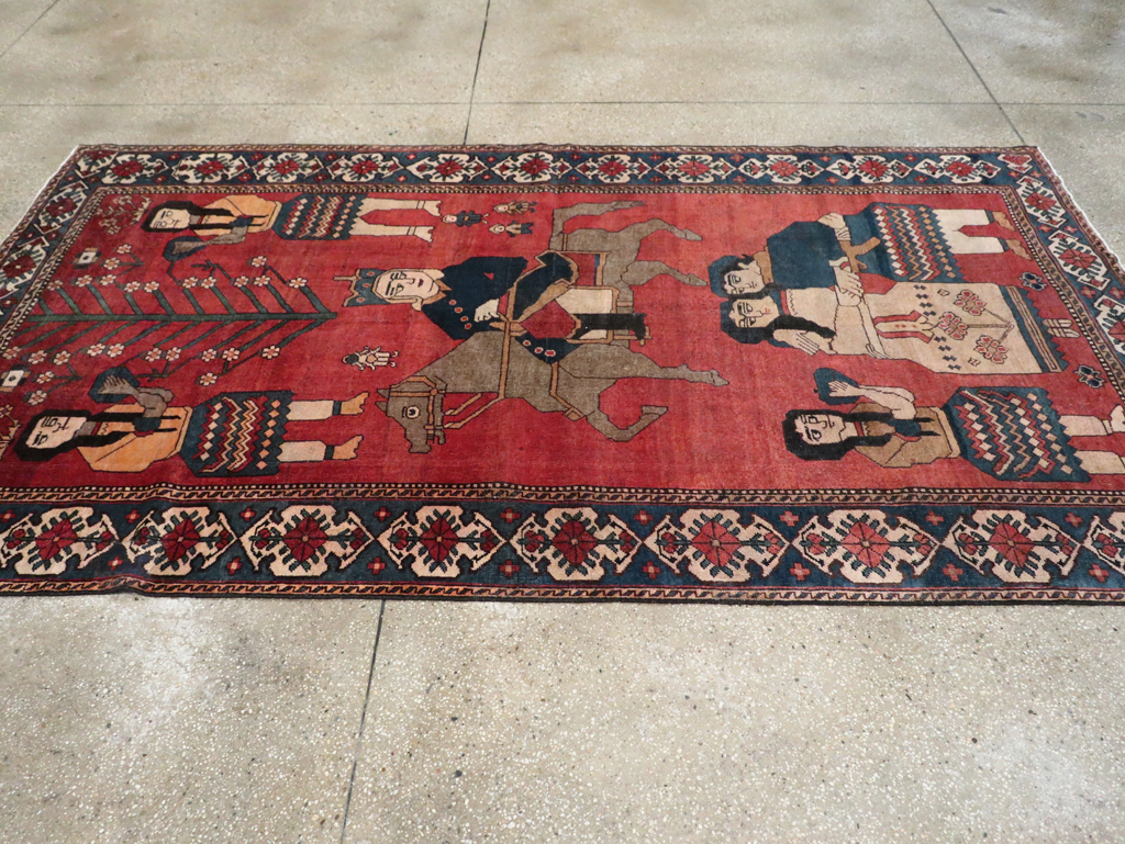 Vintage Persian Pictorial Bakhtiari Accent Rug, No.29295 - Gss