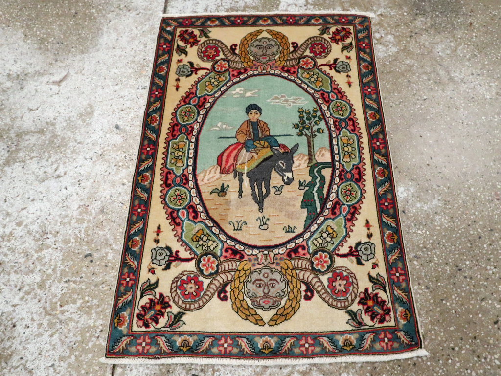 Vintage Persian Tabriz Pictorial Rug, No.29303 - Gss