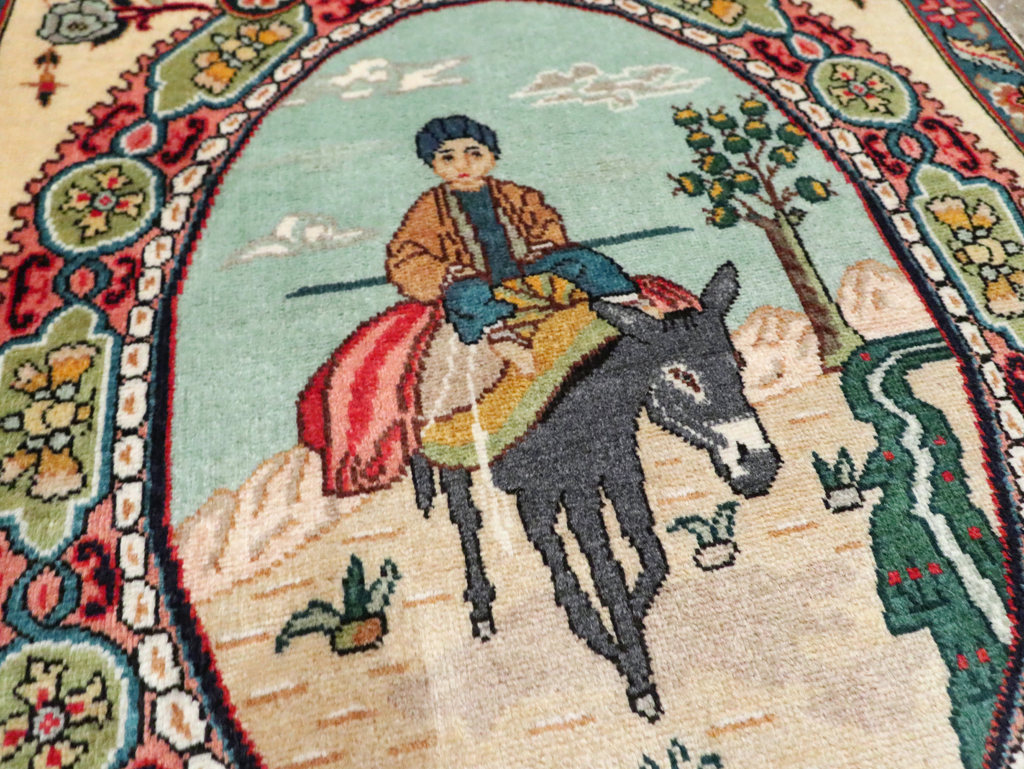 Vintage Persian Tabriz Pictorial Rug, No.29303 - Gss