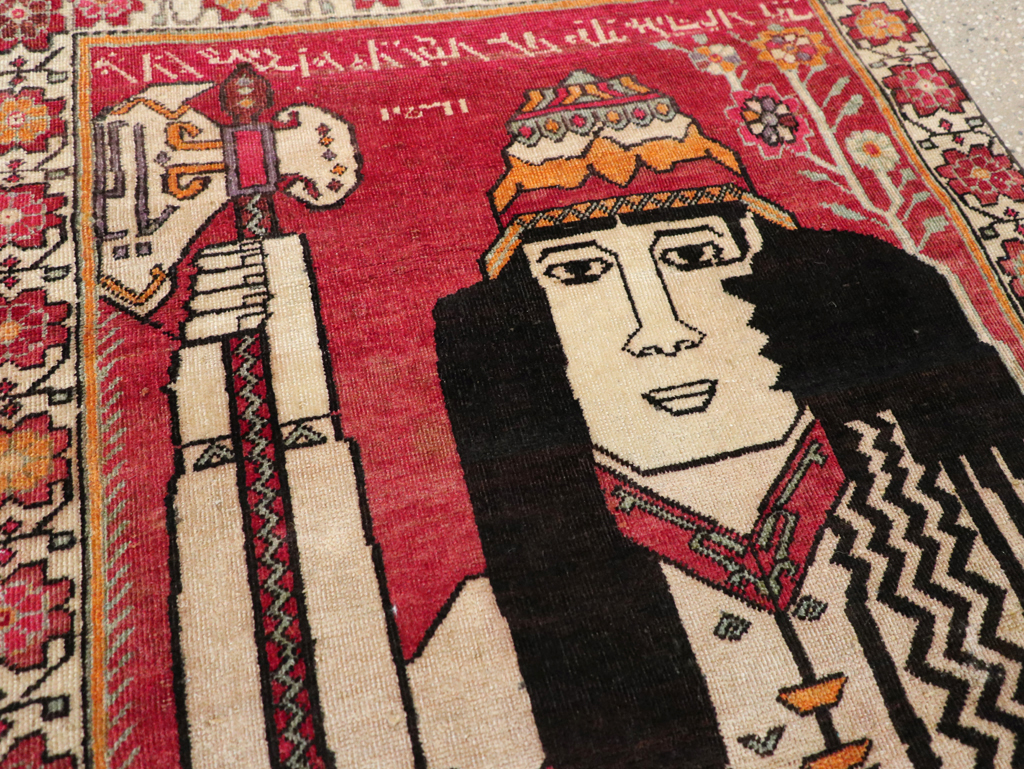 Vintage Persian Shiraz Pictorial Throw Rug, No.29304 - Gss