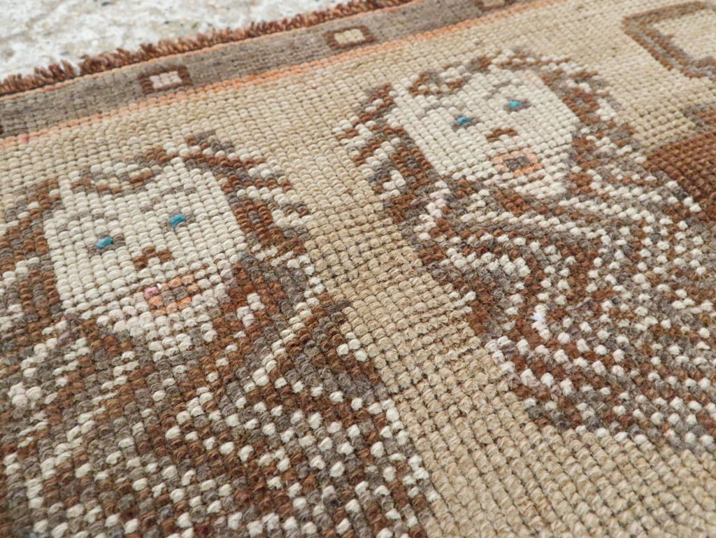 Vintage Turkish Anatolian Pictorial Throw Rug (Pair: 1 of 2), No.29314 - Gss