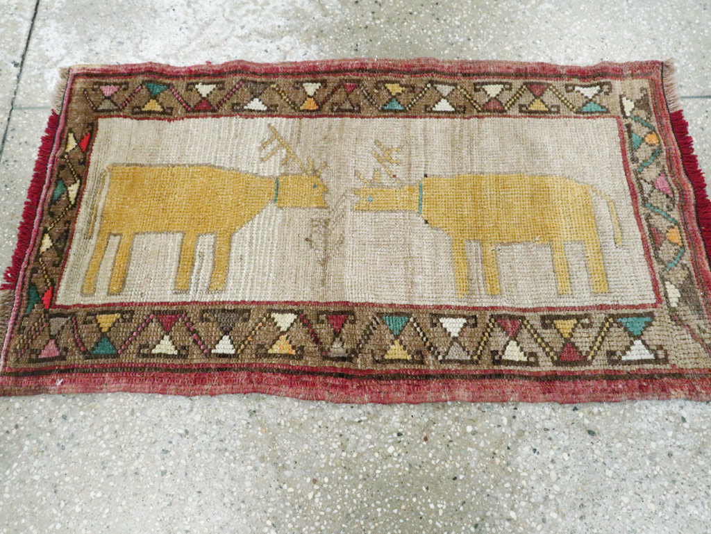 Vintage Anatolian Pictorial Rug, No.29316 - Gss