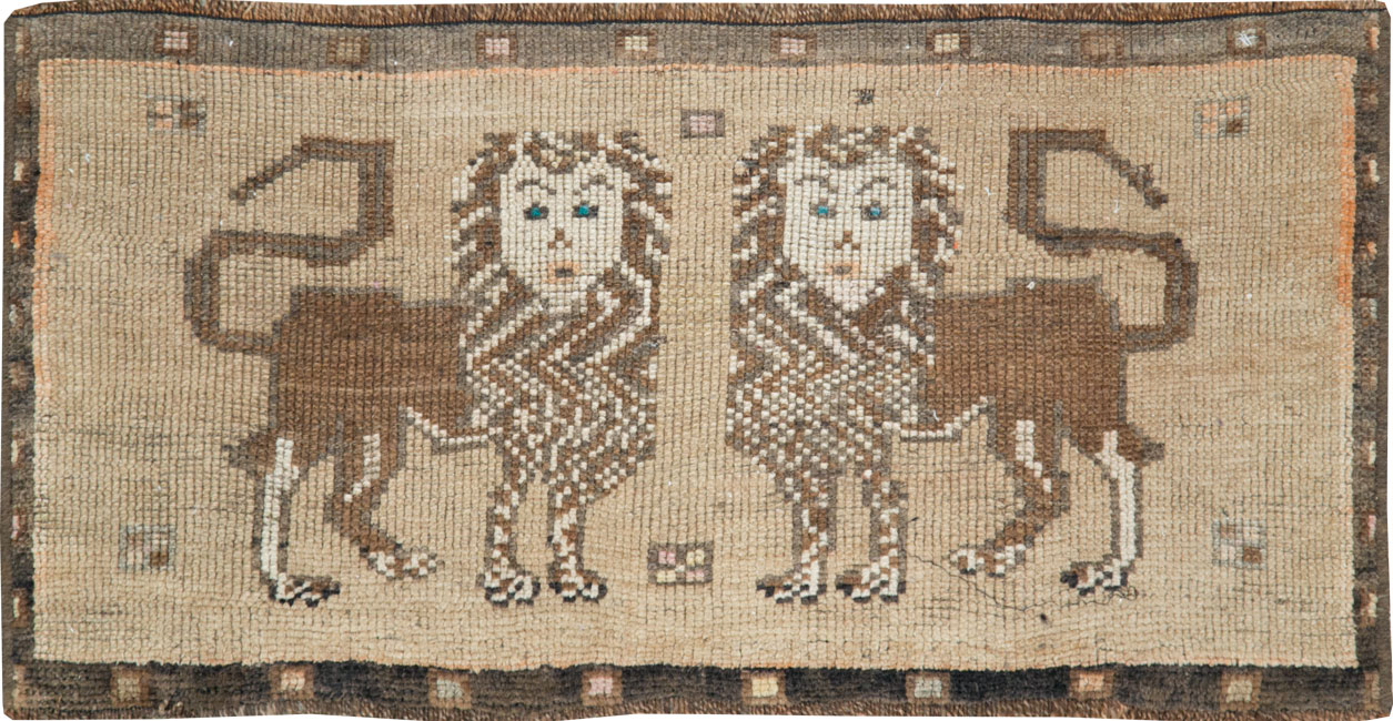 Vintage Turkish Anatolian Pictorial Throw Rug (Pair: 2 of 2), No.29318 - Gss