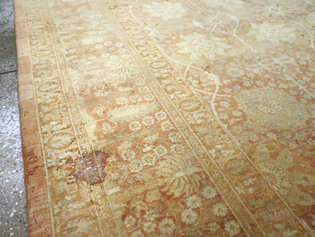 Vintage Persian Tabriz Small Room Size Carpet, No.29335 - Gss