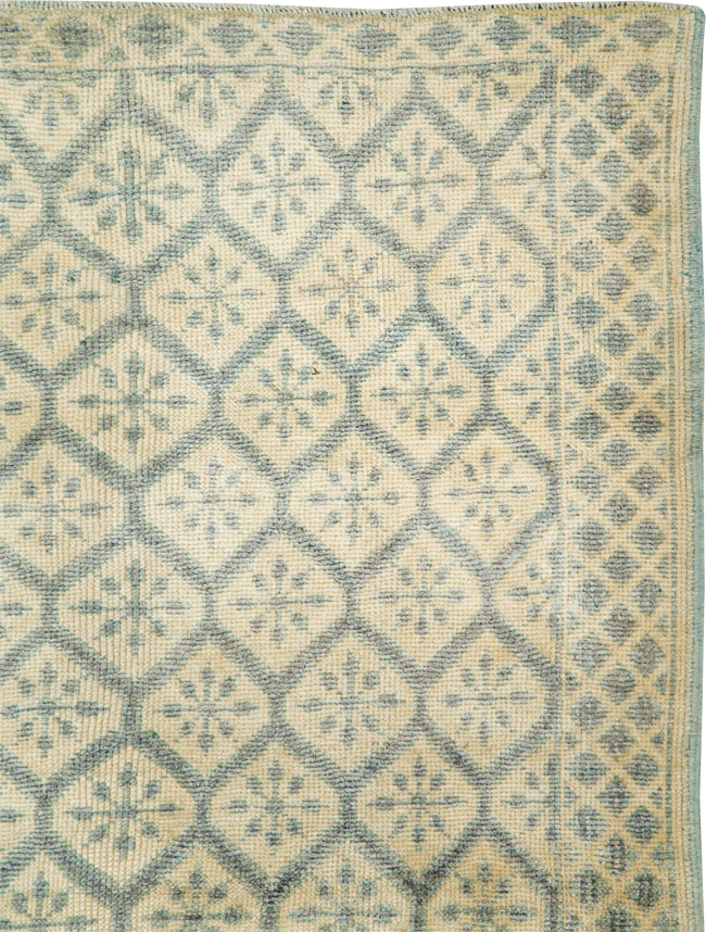 Vintage Turkish Anatolian Throw Rug, No.29345 - Gss