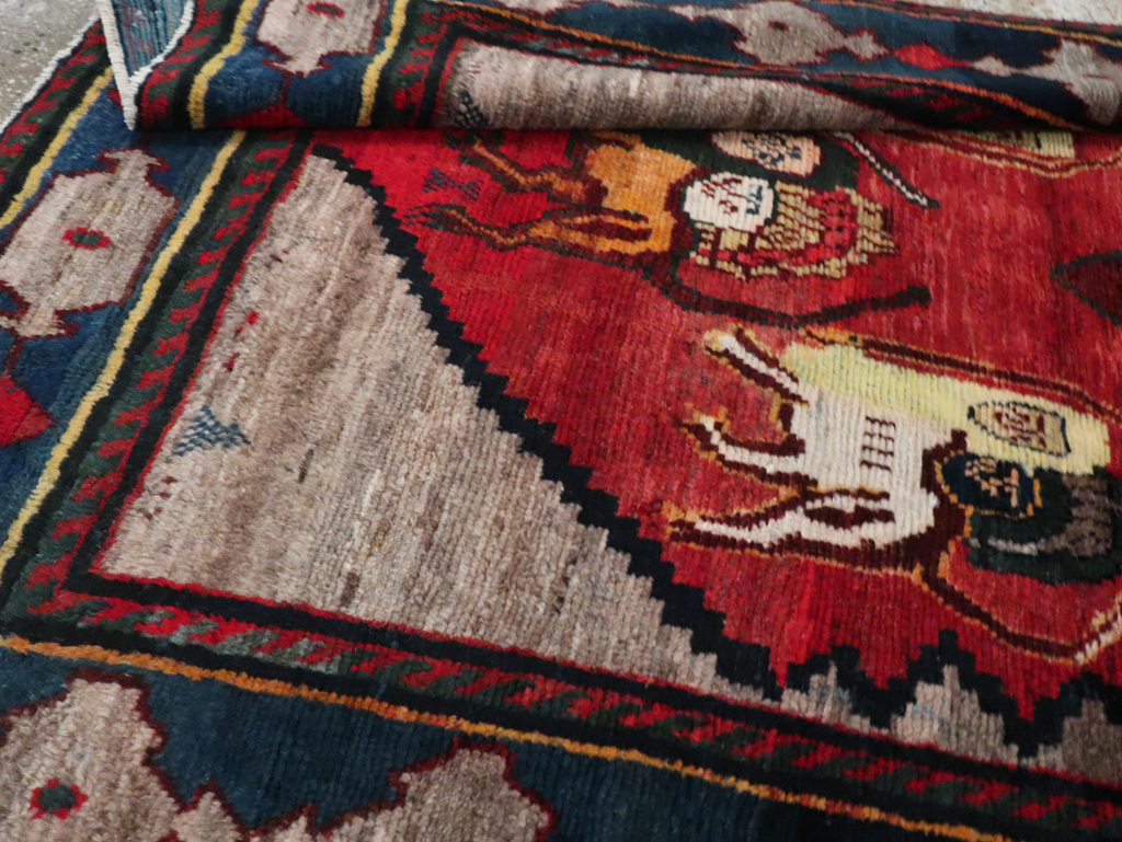 Vintage Persian Pictorial Bakhtiari Rug, No.29346 - Gss