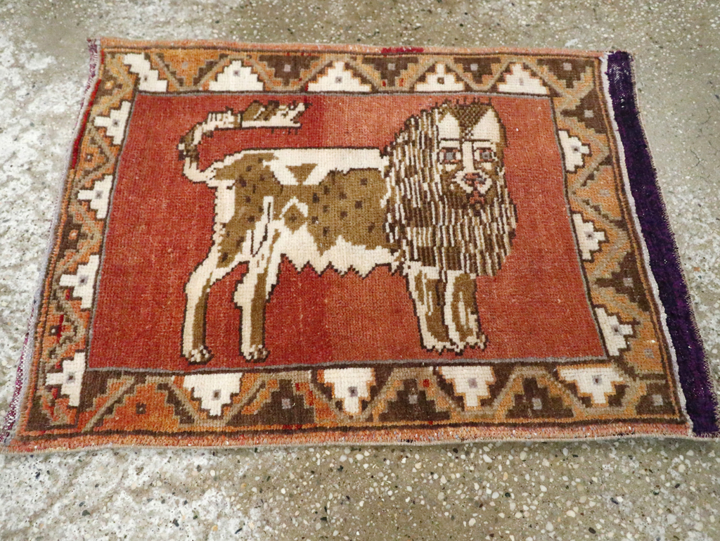 Vintage Turkish Anatolian Pictorial Rug (Pair: 1 of 2), No.29349 - Gss