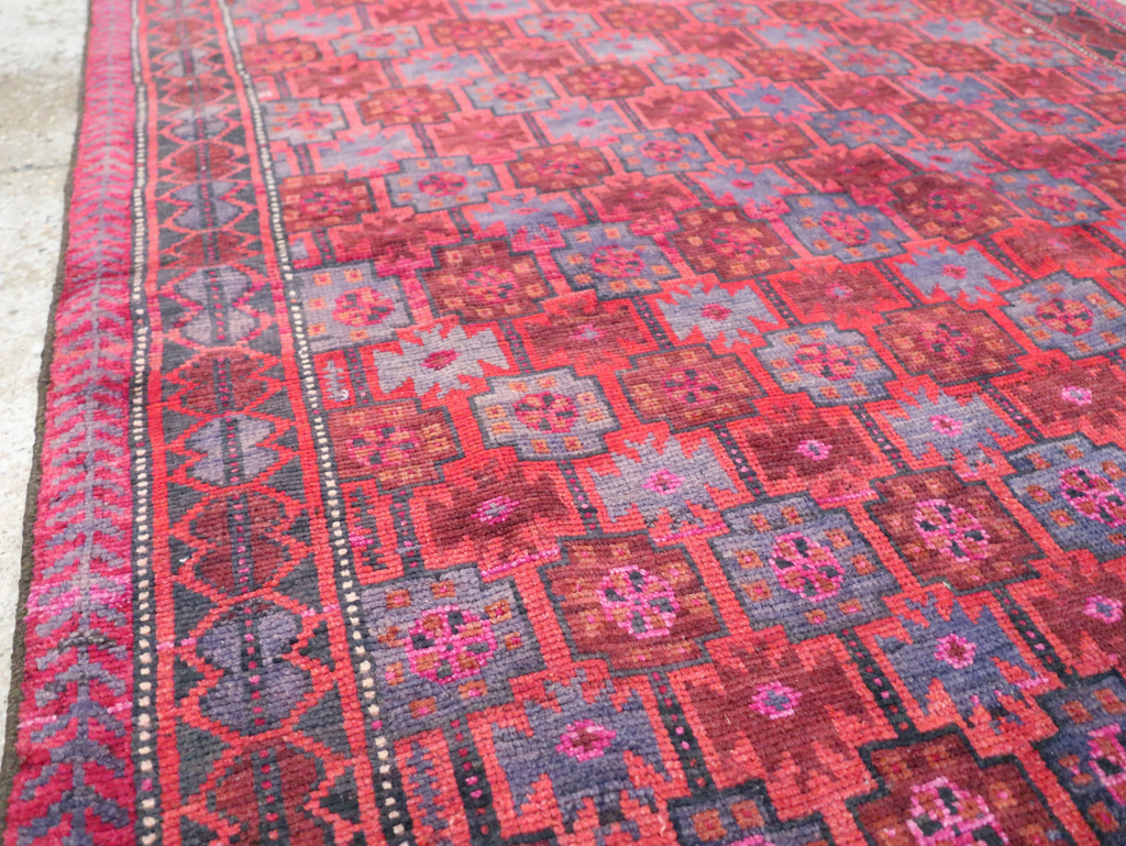 Vintage Persian Baluch Tribal Accent Rug, No.29358 - Gss