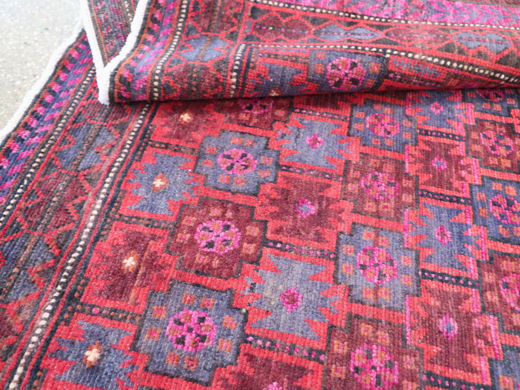 Vintage Persian Baluch Tribal Accent Rug, No.29358 - Gss
