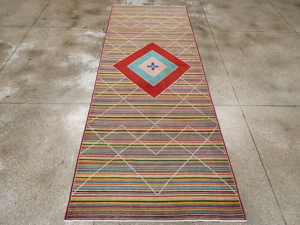 Vintage Persian Mahal Gallery Rug, No.29363 - Gss