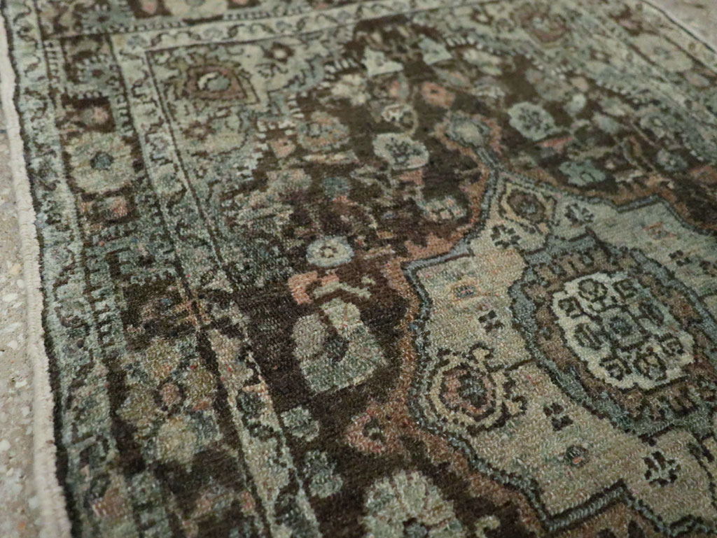 Antique Persian Malayer Throw Rug, No.29375 - Gss