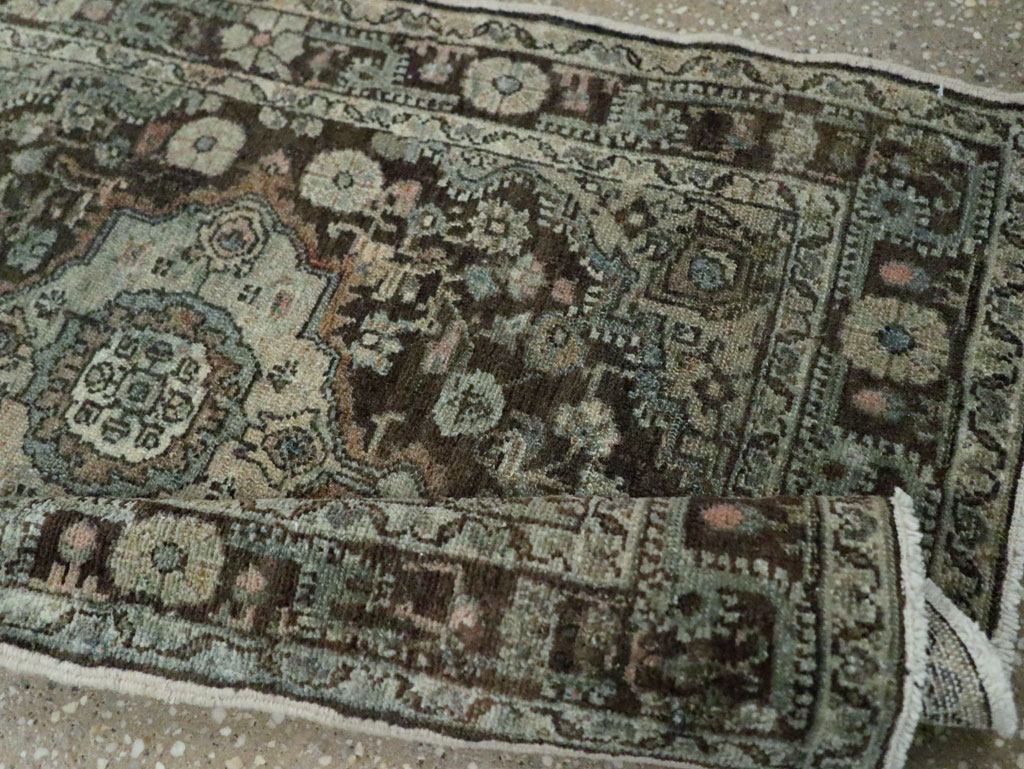 Antique Persian Malayer Throw Rug, No.29375 - Gss