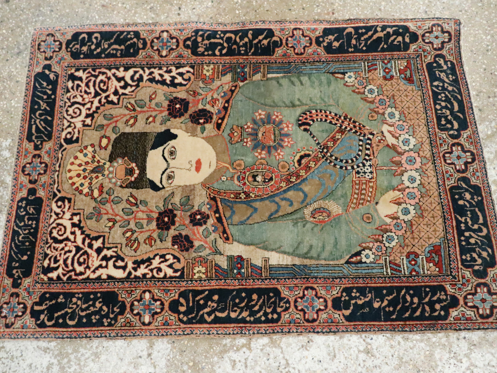 Antique Persian Dabir Kashan Pictorial Rug, No.29376 - Gss