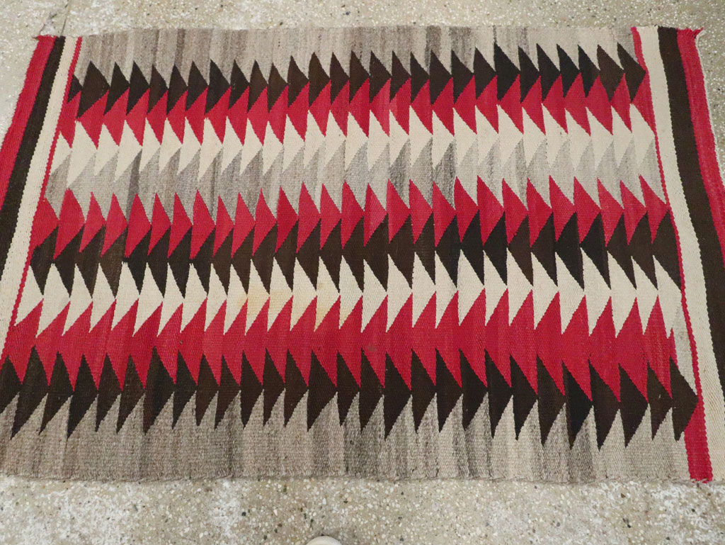 Vintage American Navajo Flatweave Rug, No.29380 - Gss