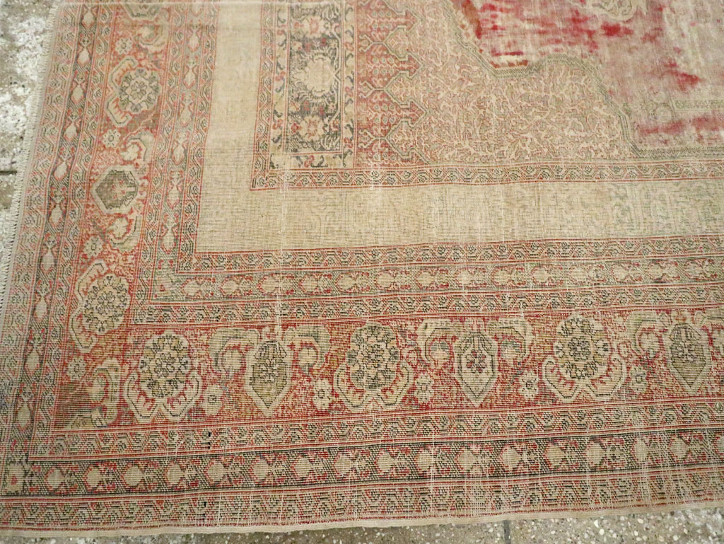 Distressed Antique Turkish Kayseri Accent Rug, No.29392 - Gss