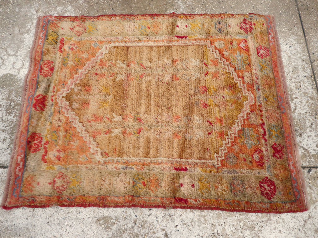 Antique Turkish Angora Oushak Throw Rug, No.29412 - Gss