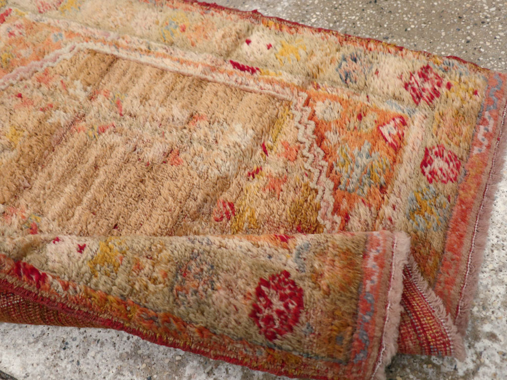 Antique Turkish Angora Oushak Throw Rug, No.29412 - Gss