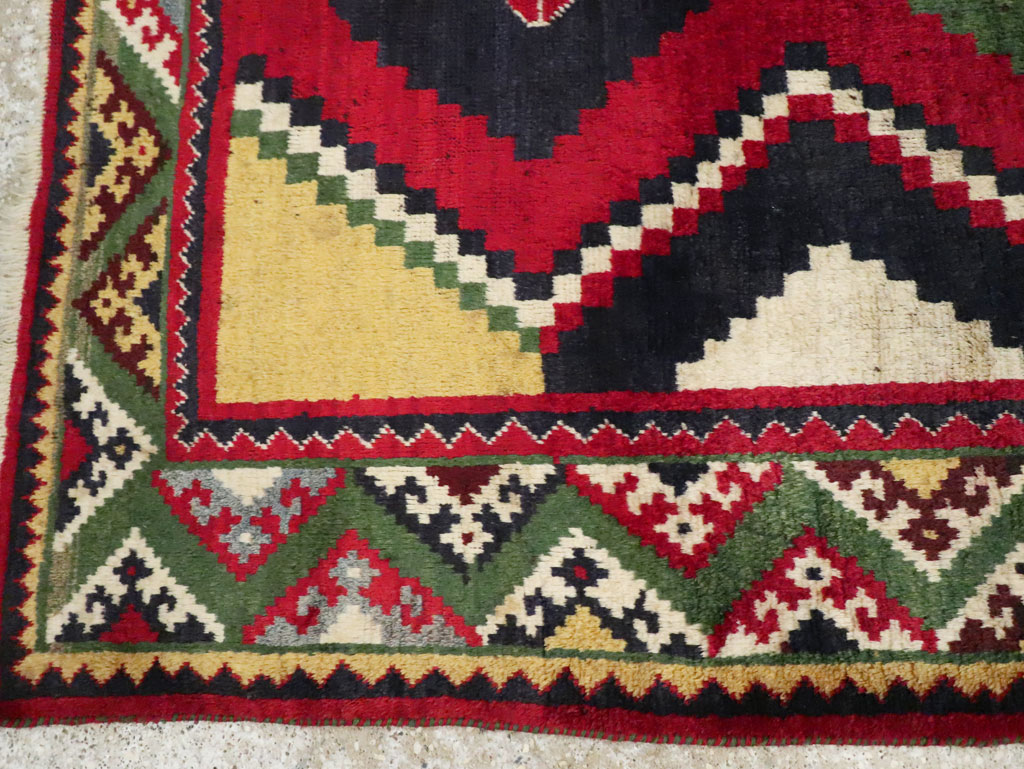 Vintage Persian Gabbeh Rug, No.29417 - Gss