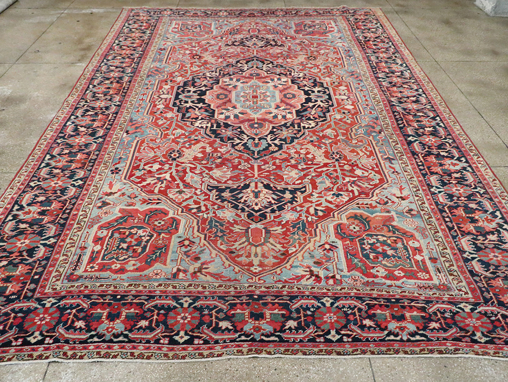 Antique Persian Heriz Carpet, No.29419 - Gss