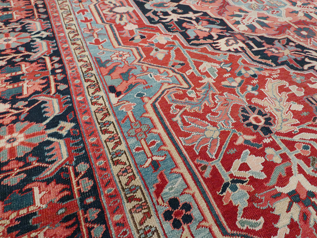 Antique Persian Heriz Carpet, No.29419 - Gss