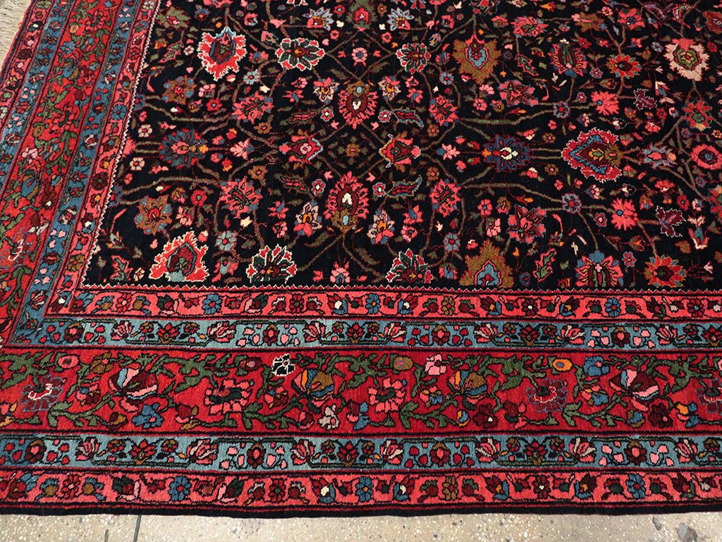 Antique Persian Bidjar Room Size Carpet, No.29425 - Gss