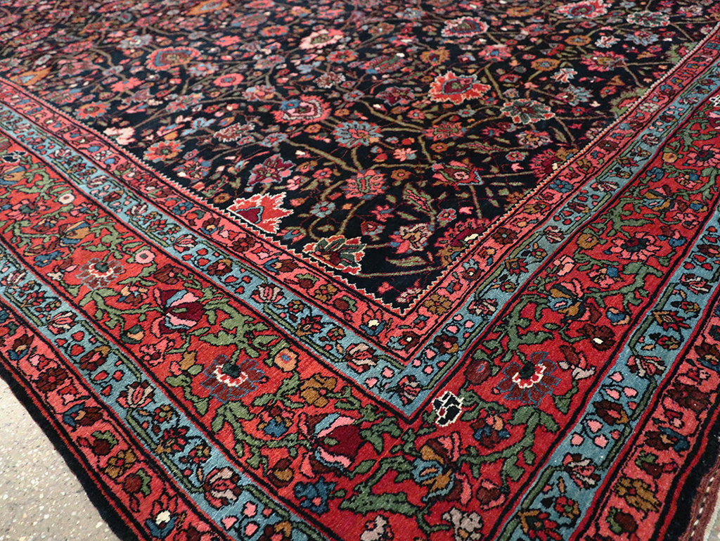 Antique Persian Bidjar Room Size Carpet, No.29425 - Gss