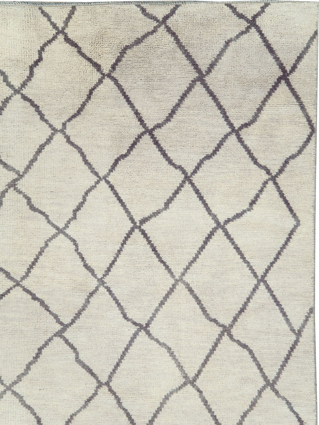 Modern Room Size Moroccan Carpet, No.29439 - Gss