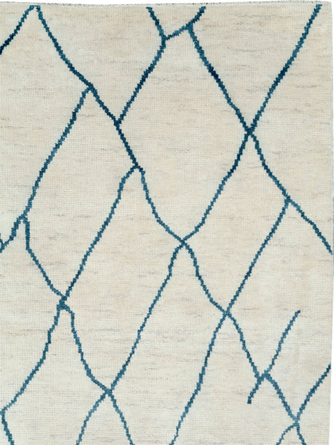Contemporary Moroccan Room Size Carpet, No.29440 - Gss