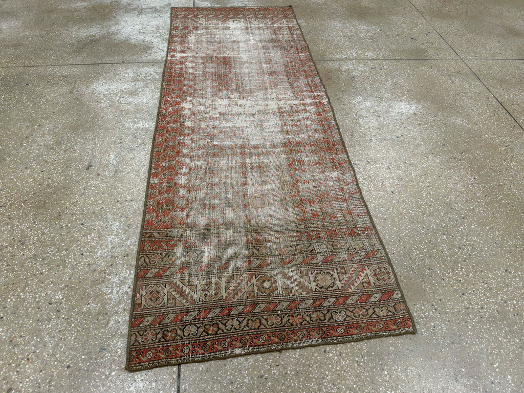 Antique Distressed Persian Malayer Rug, No.29462 - Gss