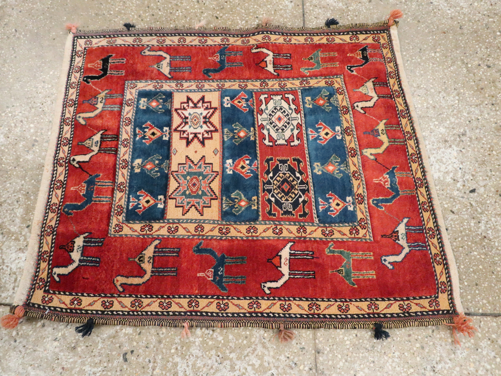 Persian Shiraz Rug, No.29477 - Gss