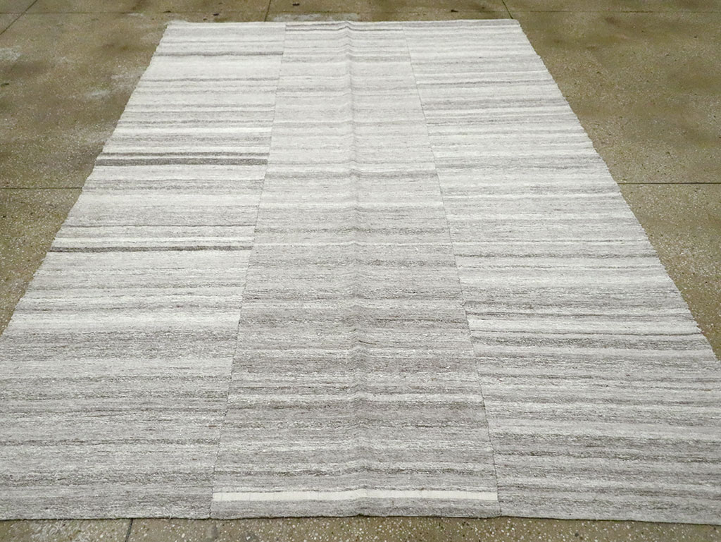 Vintage Turkish Flatweave Kilim Accent Rug, No.29488 - Gss