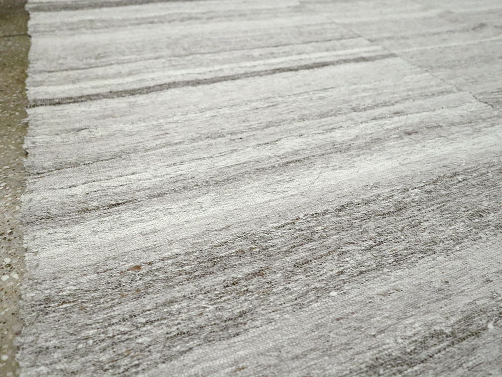 Vintage Turkish Flatweave Kilim Accent Rug, No.29488 - Gss