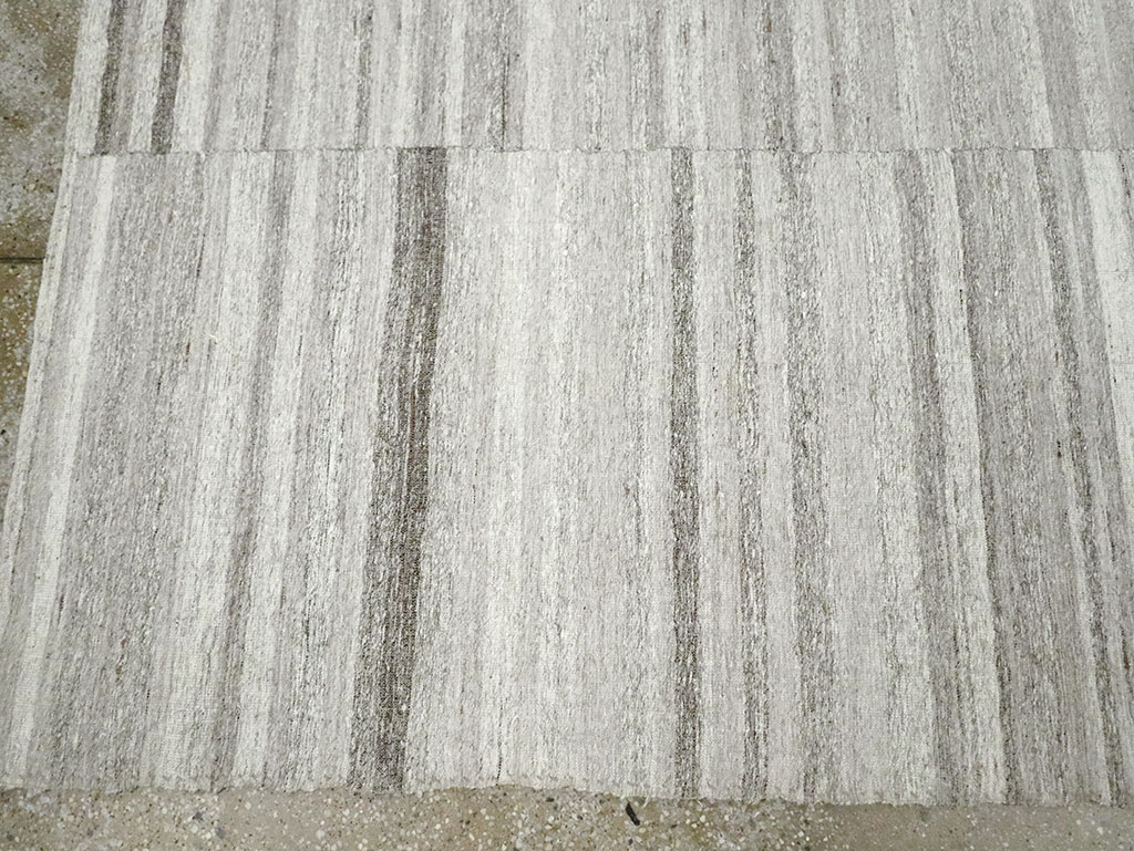 Vintage Turkish Flatweave Kilim Accent Rug, No.29488 - Gss