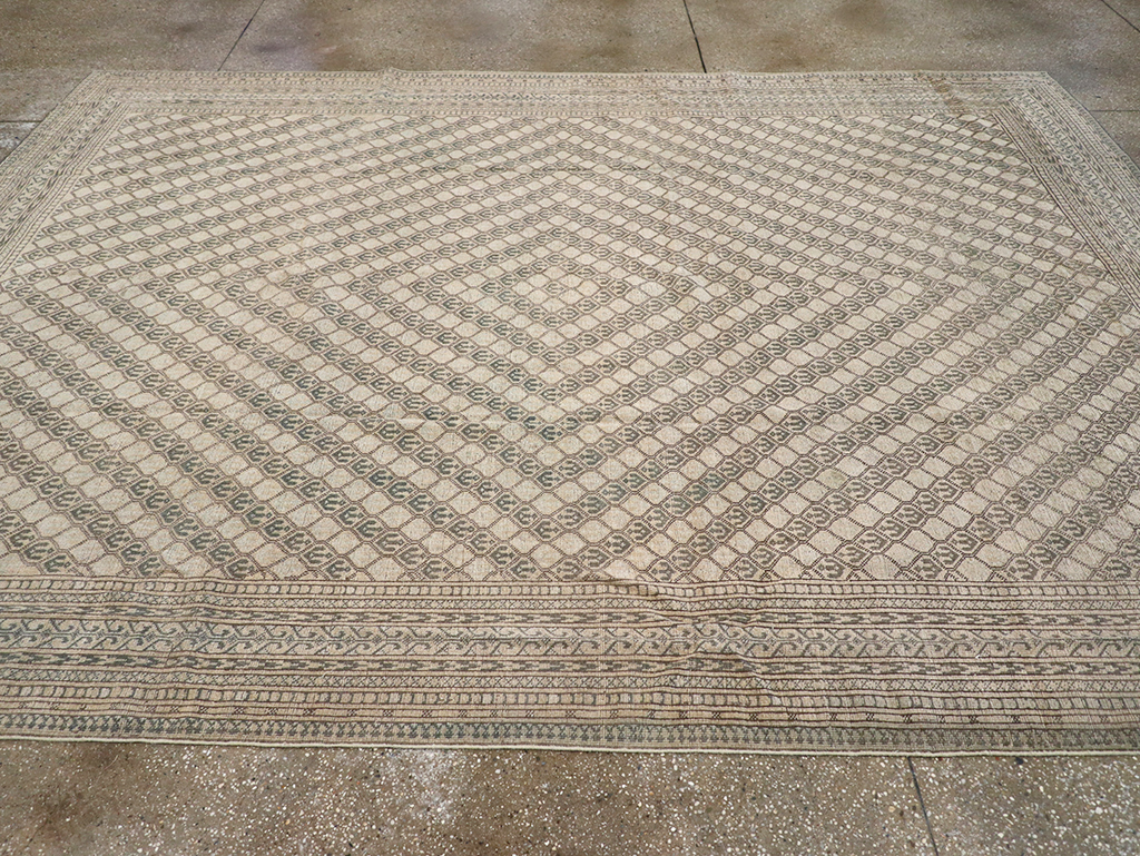 Vintage Central Asia Turkoman Room Size Carpet, No.29493 - Gss