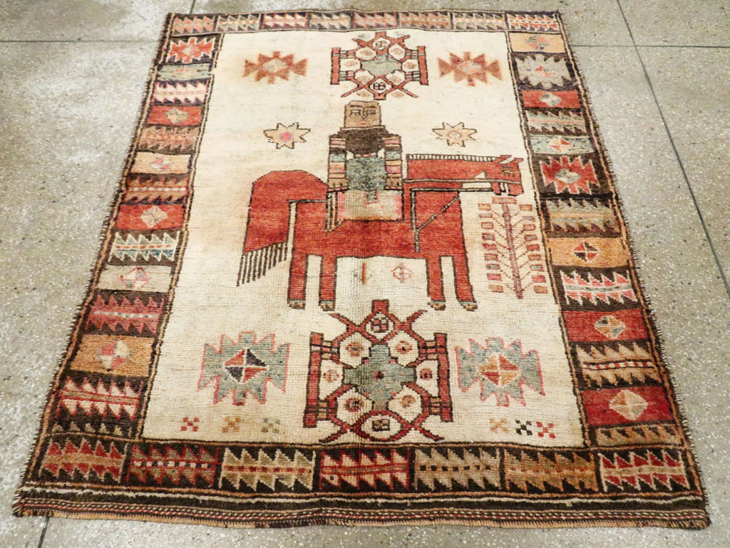 Vintage Persian Pictorial Bakhtiari Rug, No.29508 - Gss