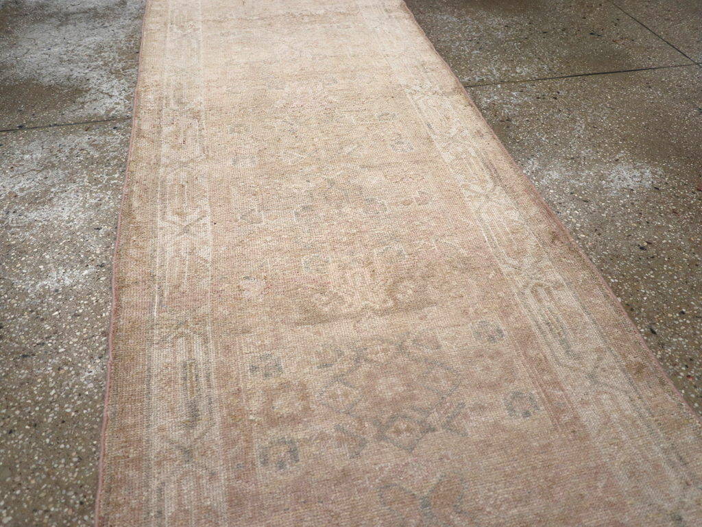 Vintage Persian Malayer Long Runner, No.29514 - Gss