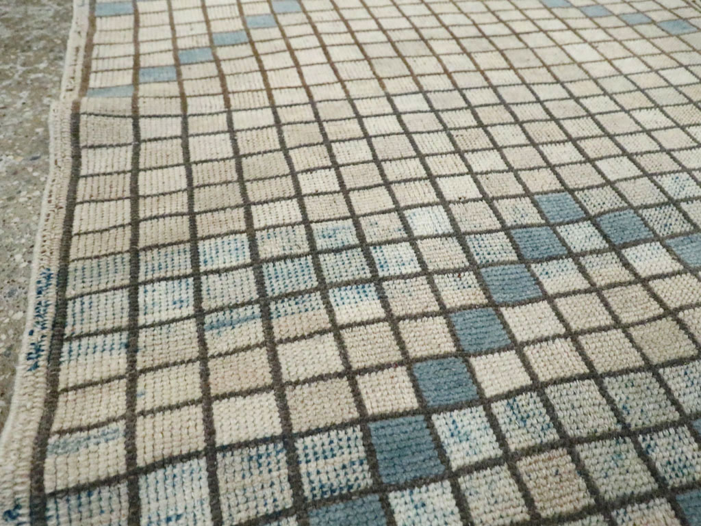 Vintage Anatolian Rug, No.29569 - Gss