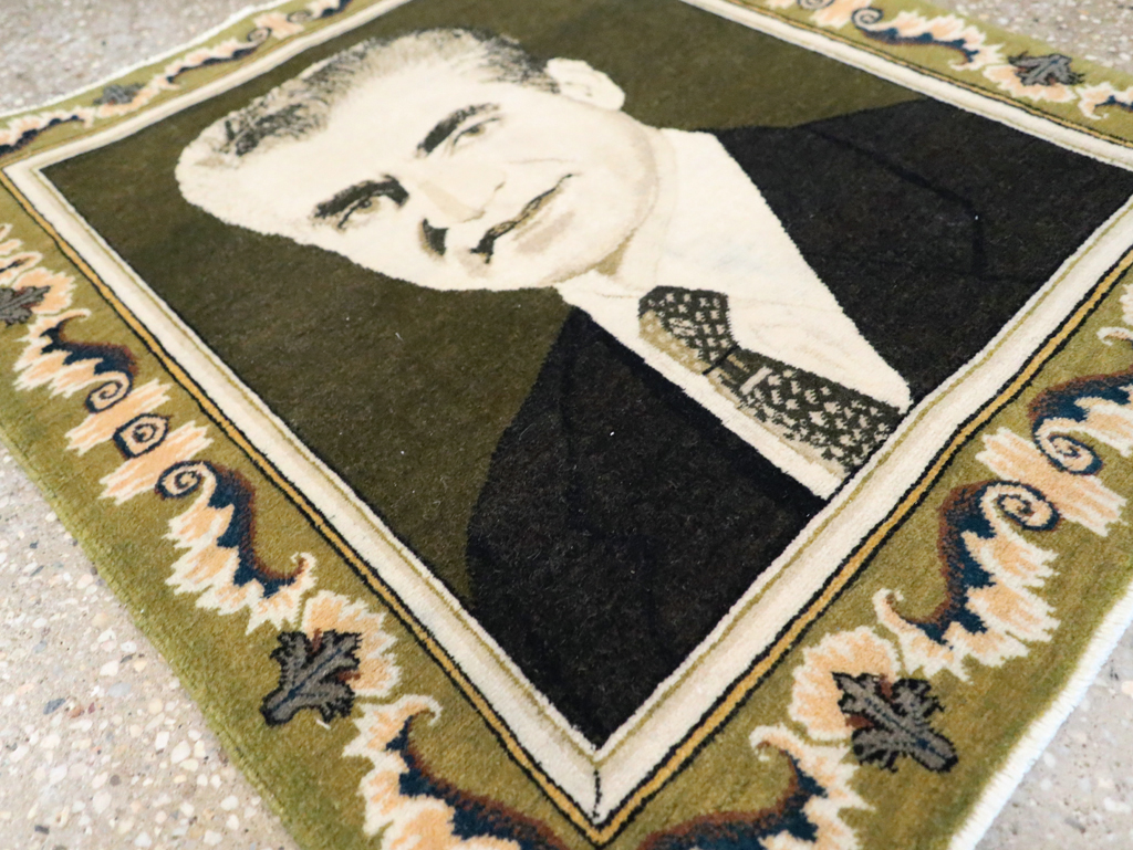 Vintage Persian Pictorial Tabriz Rug, No.29591 - Gss