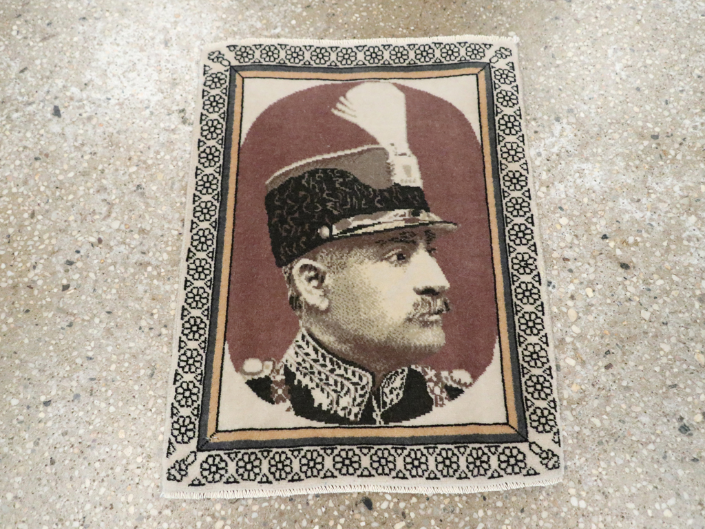 Vintage Persian Tabriz Pictorial Throw Rug, No.29592 - Gss