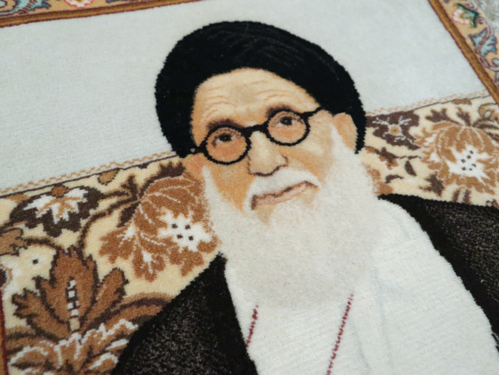 Vintage Persian Tabriz Pictorial Rug, No.29595 - Gss