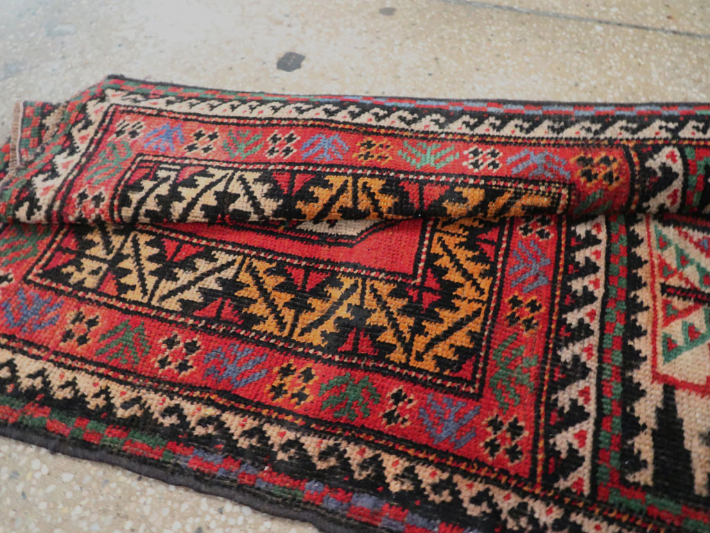 Vitnage Persian Baluch Runner, No.29597 - Gss