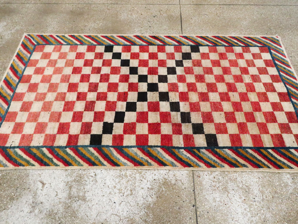 Vintage Persian Gabbeh Accent Rug, No.29601 - Gss