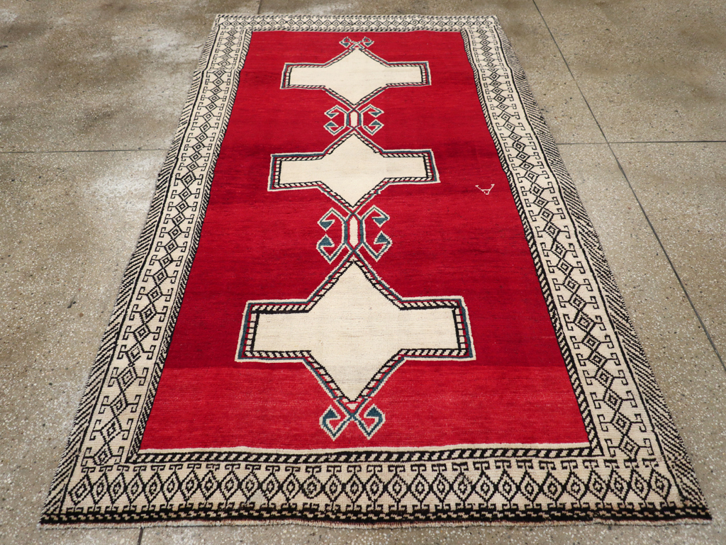Vintage Persian Gabbeh Accent Rug, No.29603 - Gss