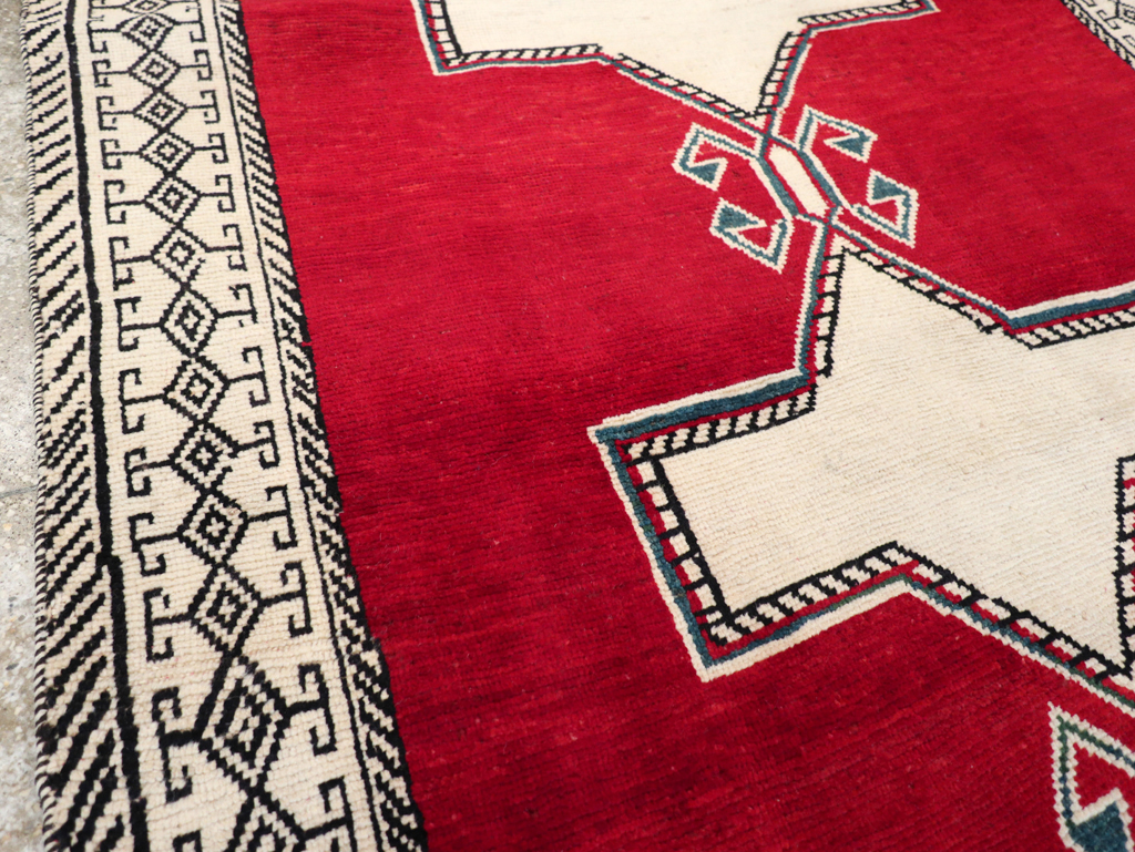 Vintage Persian Gabbeh Accent Rug, No.29603 - Gss
