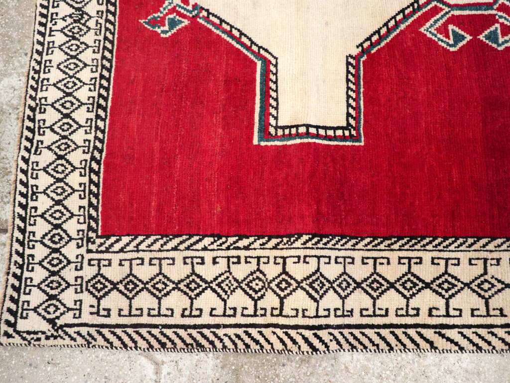 Vintage Persian Gabbeh Accent Rug, No.29603 - Gss